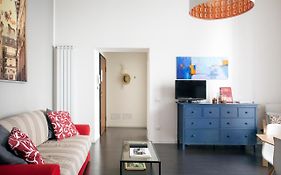 Apt Ballaro House